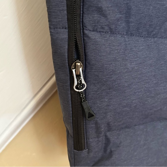 The North Face Women’s Blue and Gray Puffer Vest - Picture 6 of 9